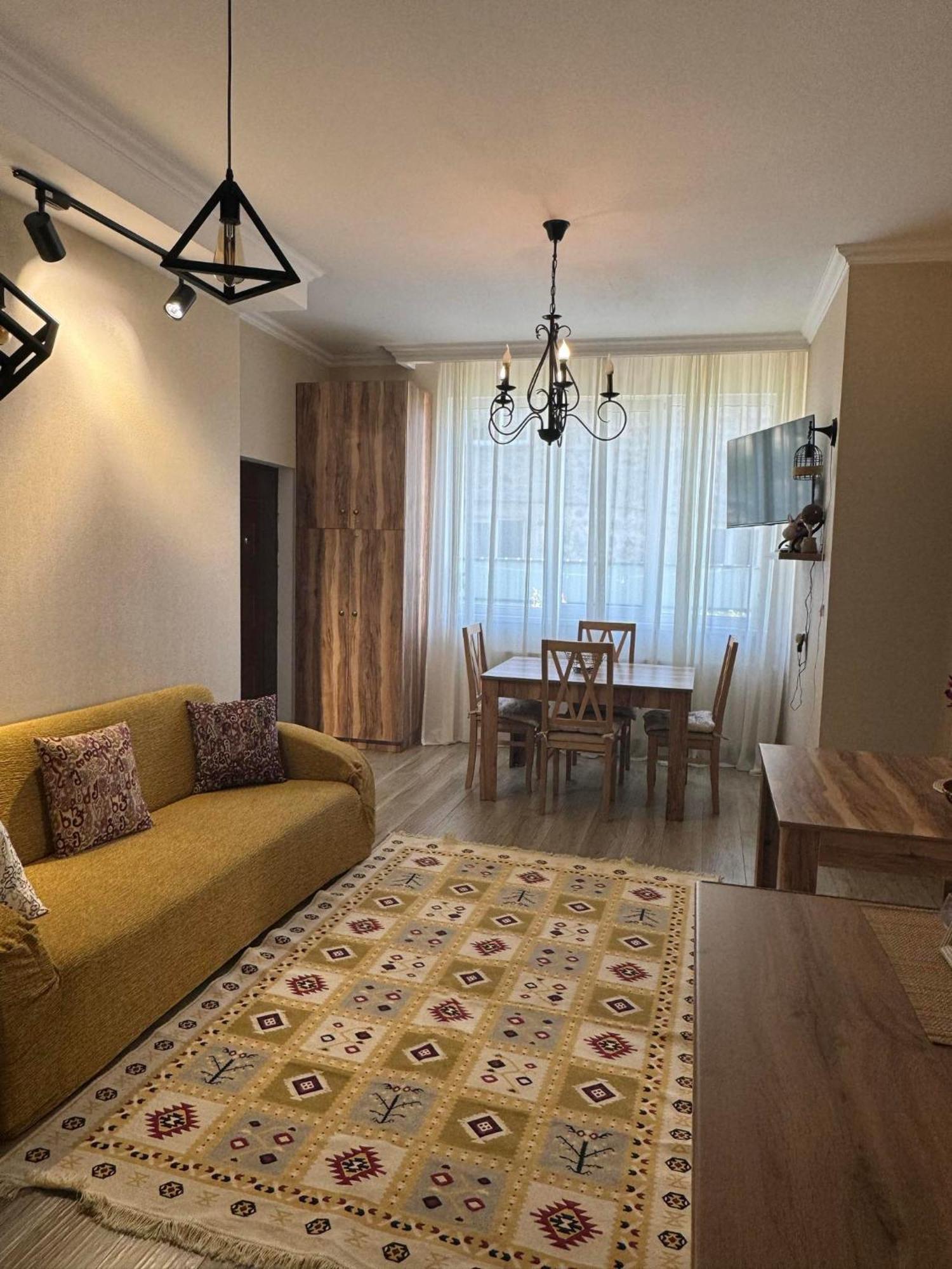 Baqari Inn Kazbegi Dış mekan fotoğraf